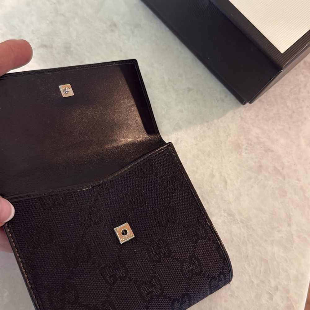 - Gucci black monogram canvas and leather compact wallet - Picture 8 of 8